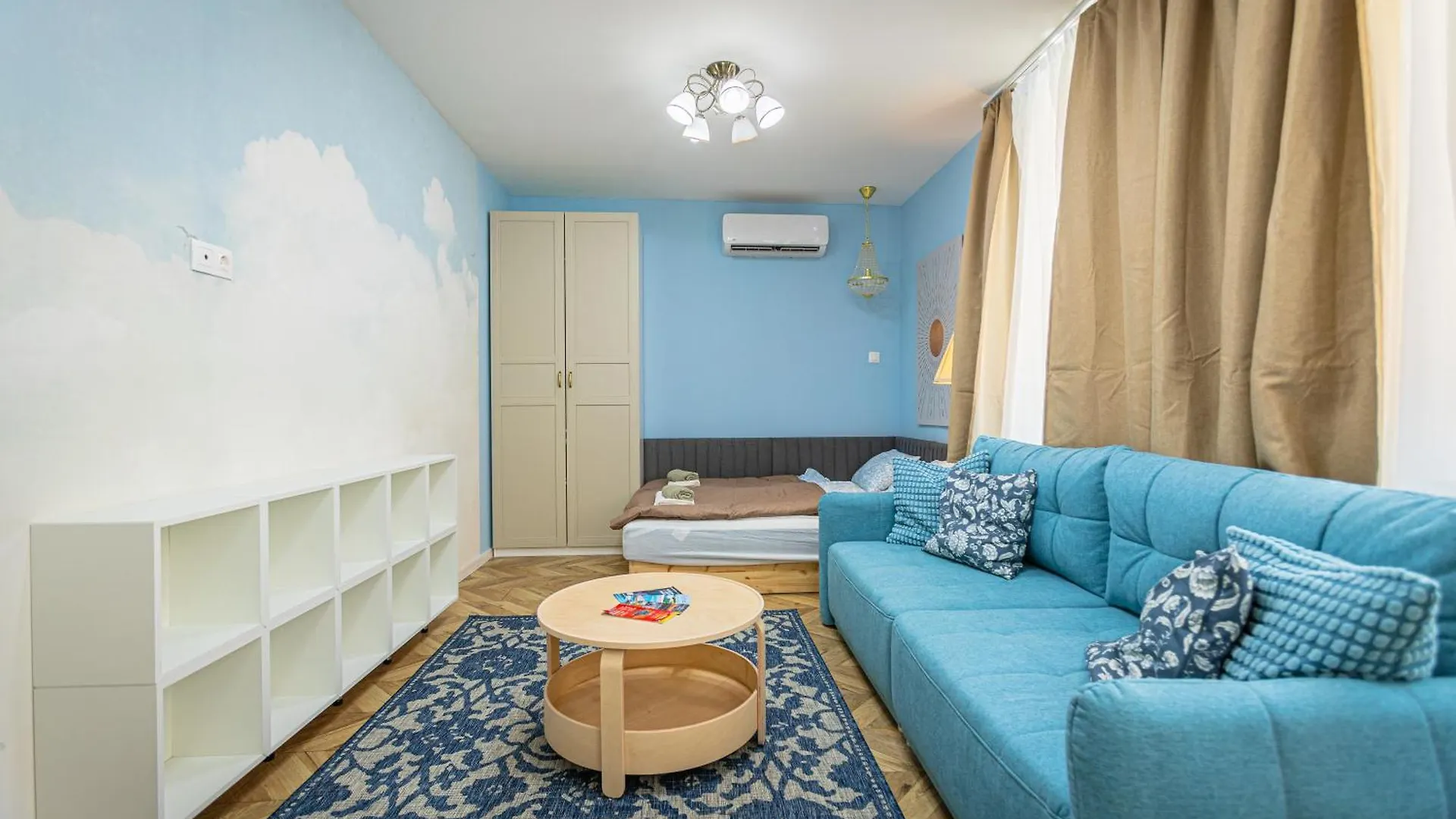 Elizabeth Boulevard Serenity بودابست المجر